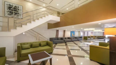 Al Kiswah Towers Hotel